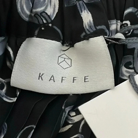 Kaffe KAdianna Pleated Midi Skirt - Picture 7 of 10